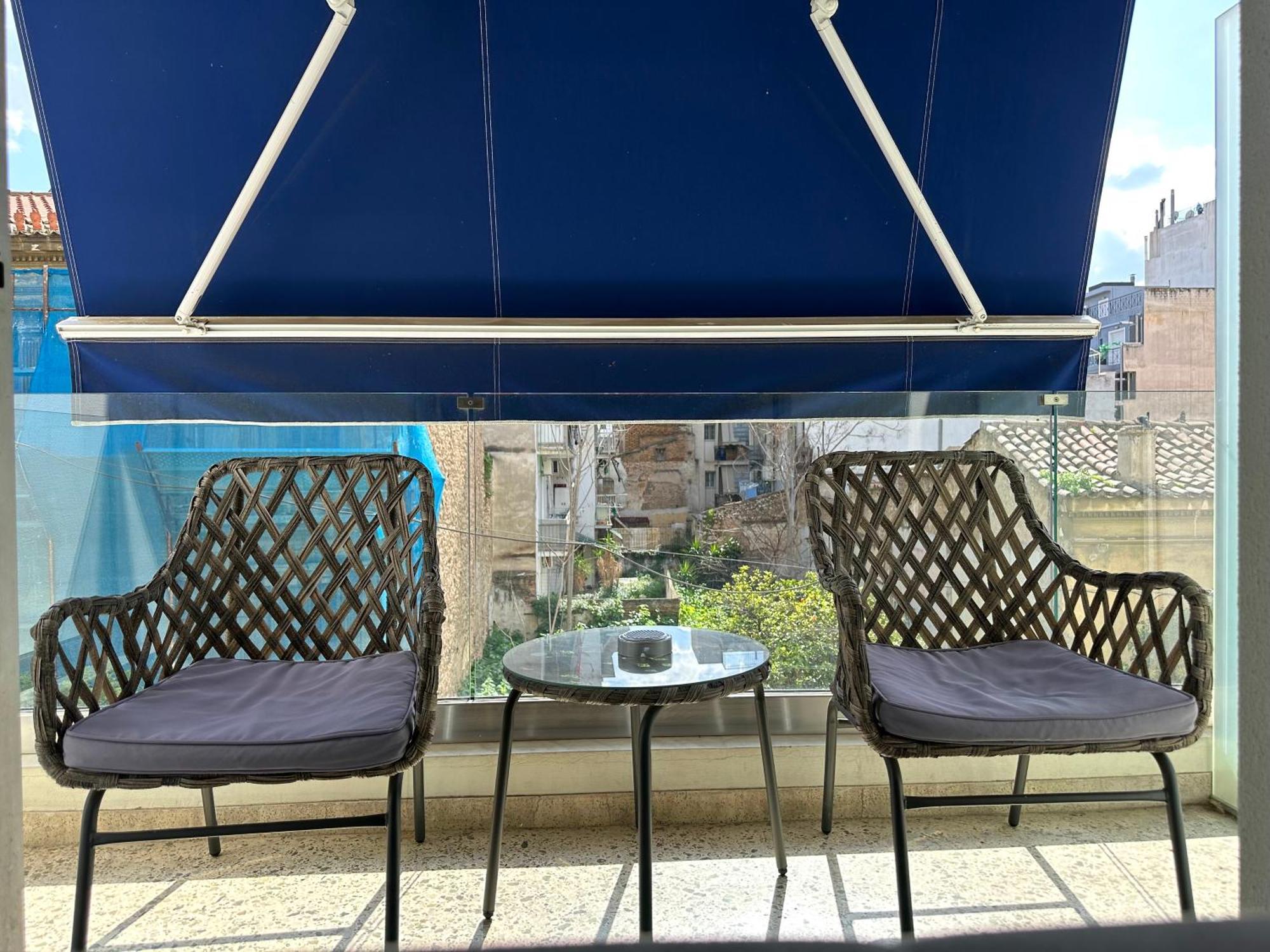 A7 Luxury Thisseo Acropolis Apartament *